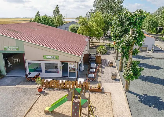 Campingplatz Mobil-home Avec Terrasse A - Api-1-52-1328